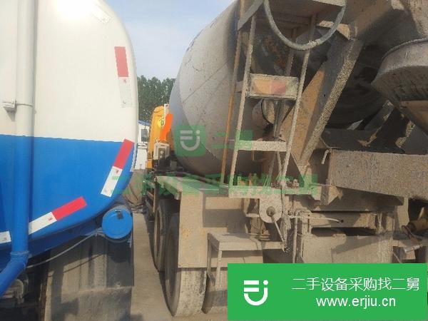 轉讓出售二手八成新攪拌車