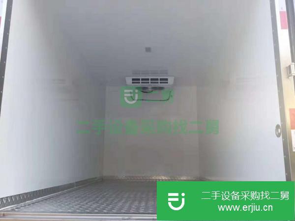二手的6米8福田歐馬可210馬力冷藏車出售