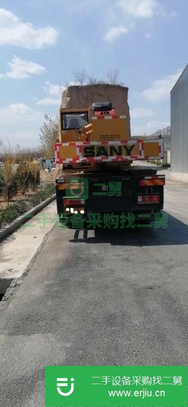 出售17年三月三一12噸吊車