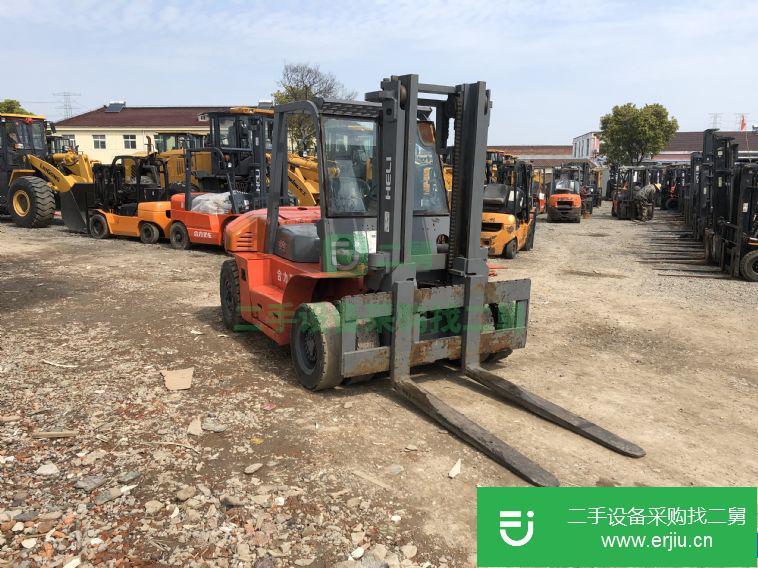 轉(zhuǎn)讓9成新二手合力叉車