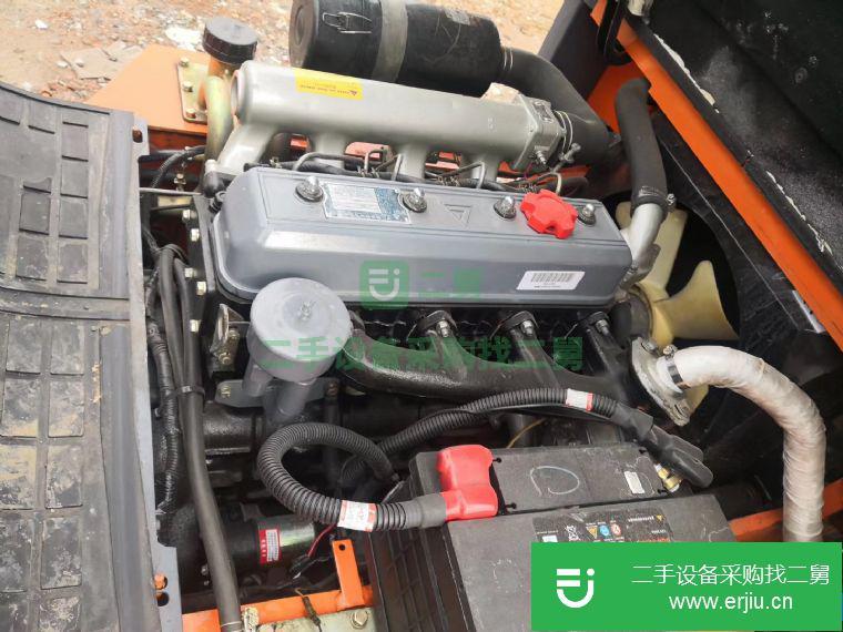 轉(zhuǎn)讓9成新二手合力叉車