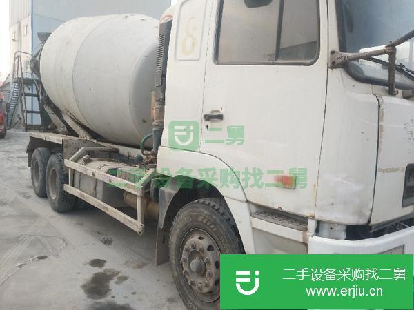 出售后10年華凌攪拌車一輛