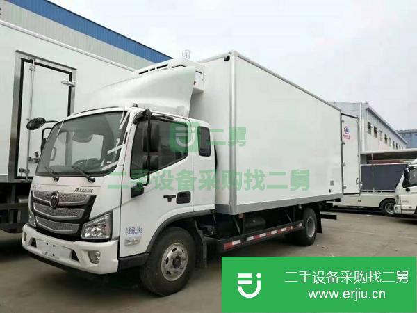 出售二手的九成新的福田歐馬可5.2米冷藏車