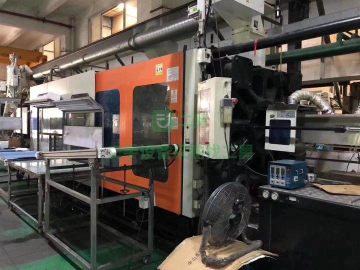 出售二手注塑機(jī)一批，現(xiàn)場低價處理