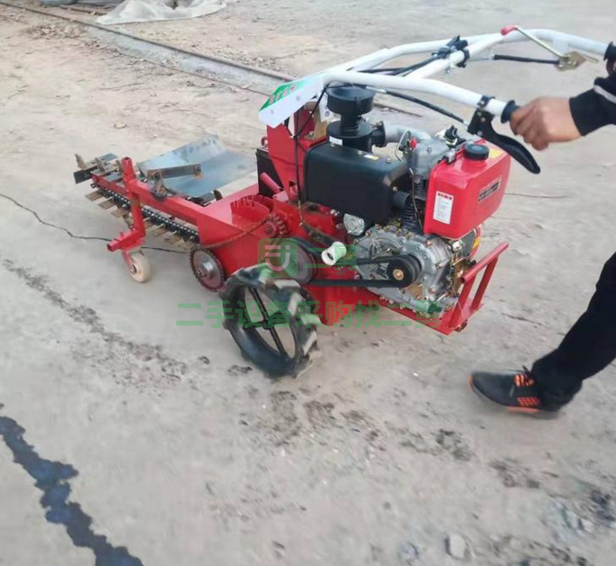 農用新型果園開溝機 拖拉機帶農業工地水渠挖溝機旋耕開溝機 澆地開溝機