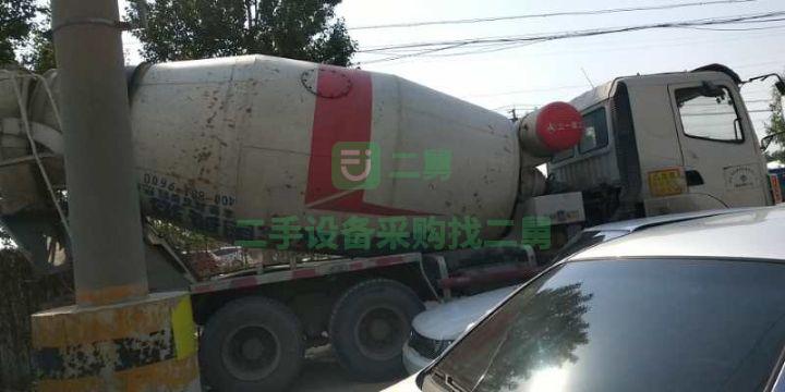 出售國三三一攪拌車12方