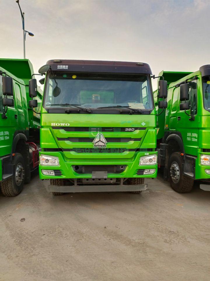 出售豪沃LNG380-430馬力，5.6米-5.8米自卸車