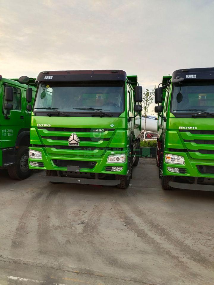 出售豪沃LNG380-430馬力，5.6米-5.8米自卸車
