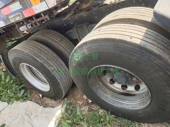 出售牽引車，福田歐曼GTL430馬力國四排放