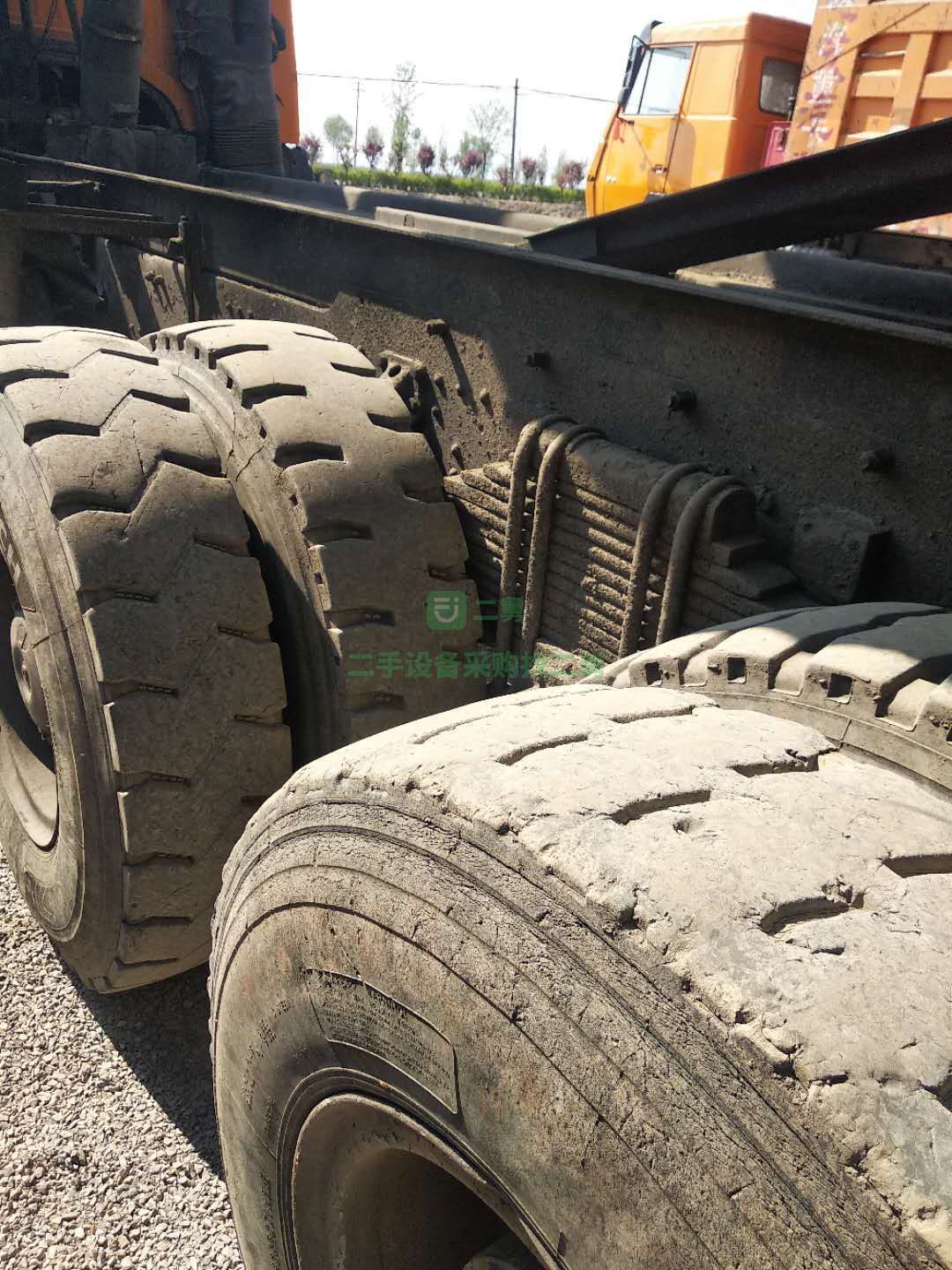 出售14年奧龍自卸車.340馬力.5.6米大箱