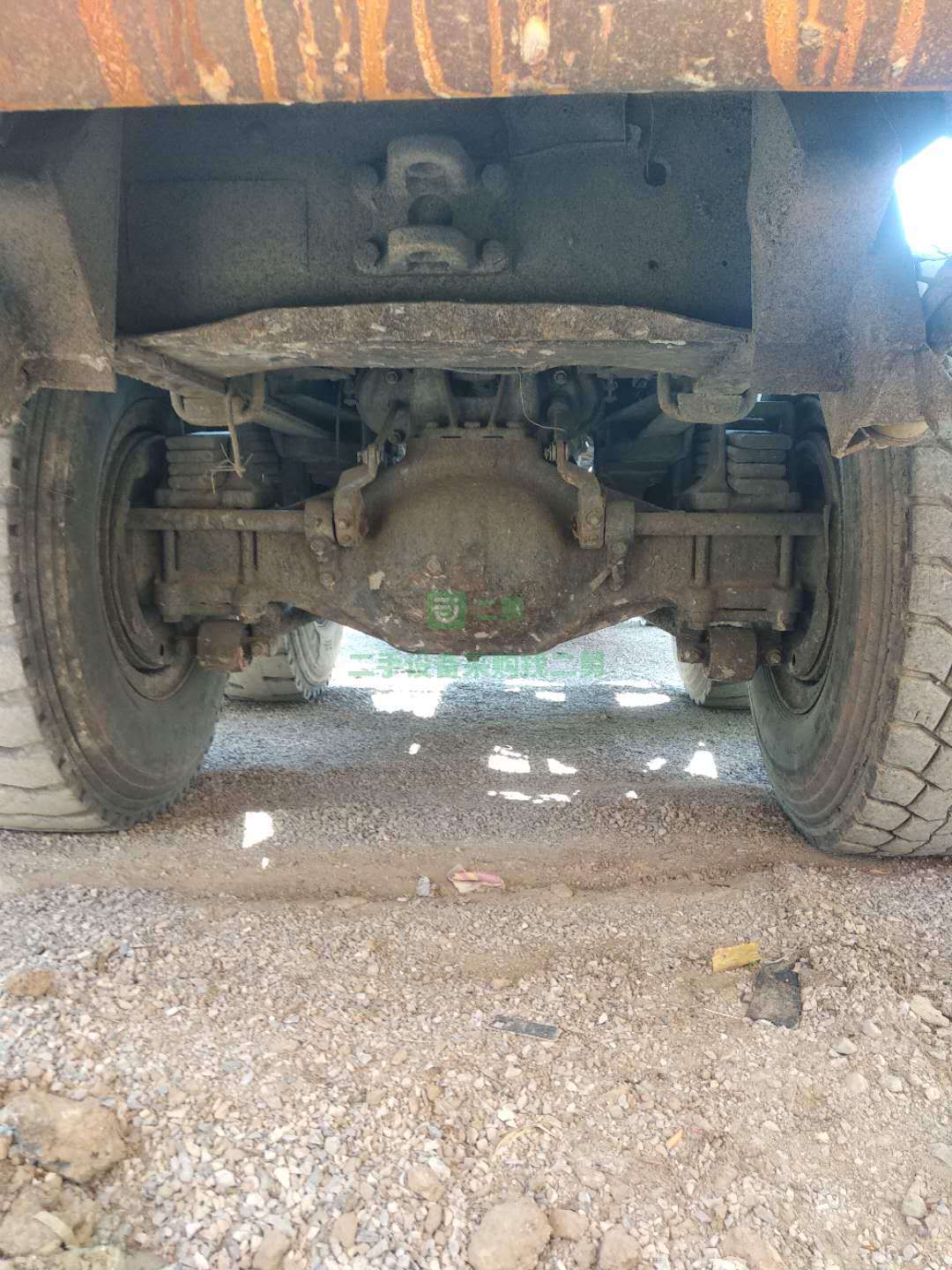出售14年奧龍自卸車.340馬力.5.6米大箱