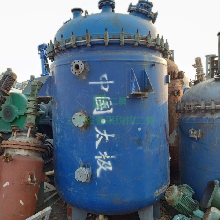 出售一批5噸搪瓷反應釜  3噸江蘇揚陽搪瓷反應釜