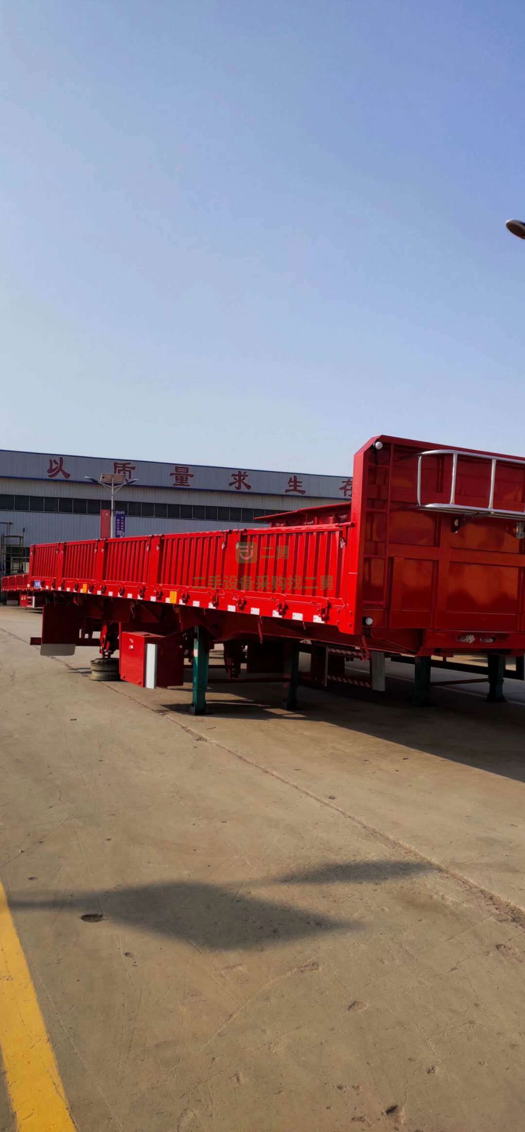 低價出售轉讓側翻半掛車