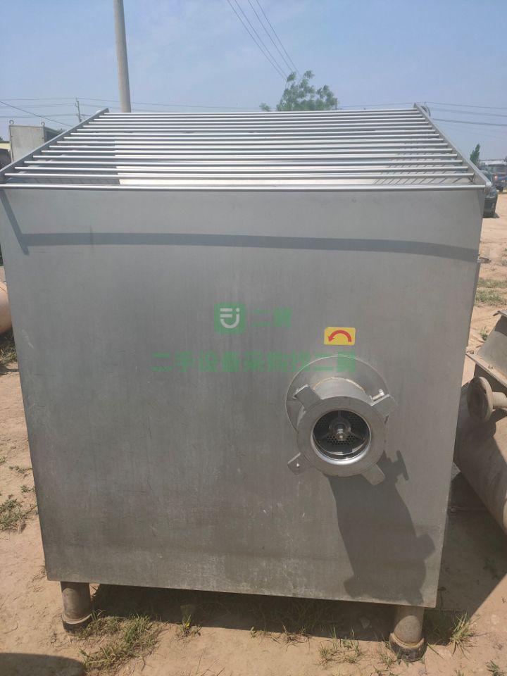 急售一臺曉近130絞肉機，價格優惠