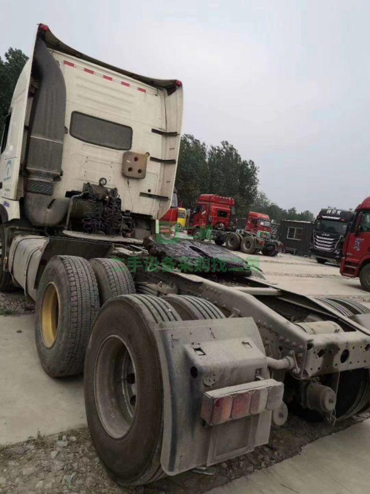 出售牽引車豪沃T7，440馬力國四排放
