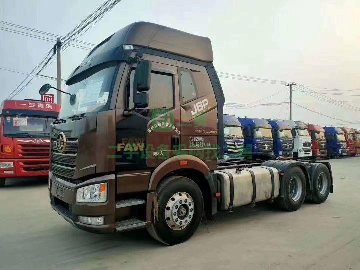 出售牽引車，一汽解放J6P460馬力國五排放