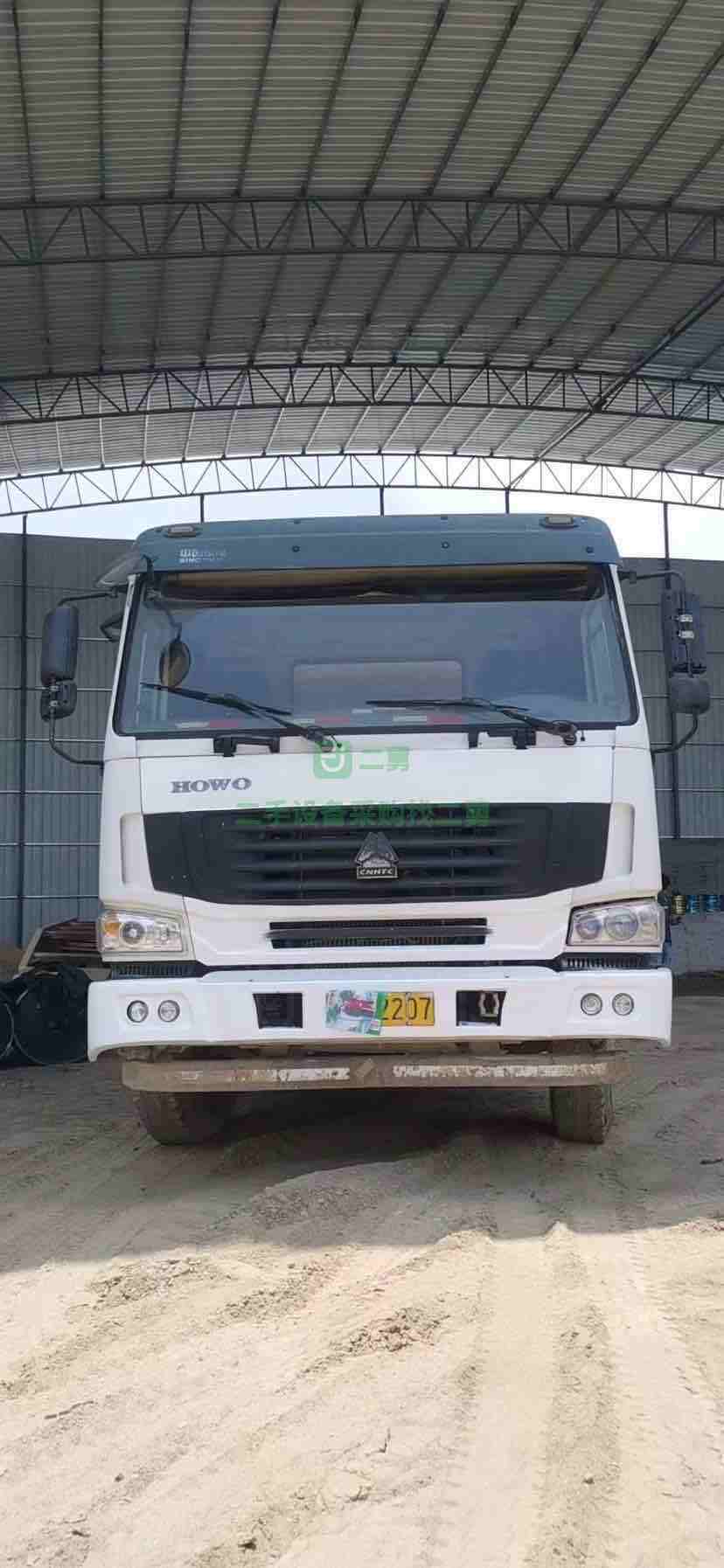 出售一批15年豪沃中聯(lián)大12方攪拌車，車框原版，正干活的車，需要的聯(lián)系