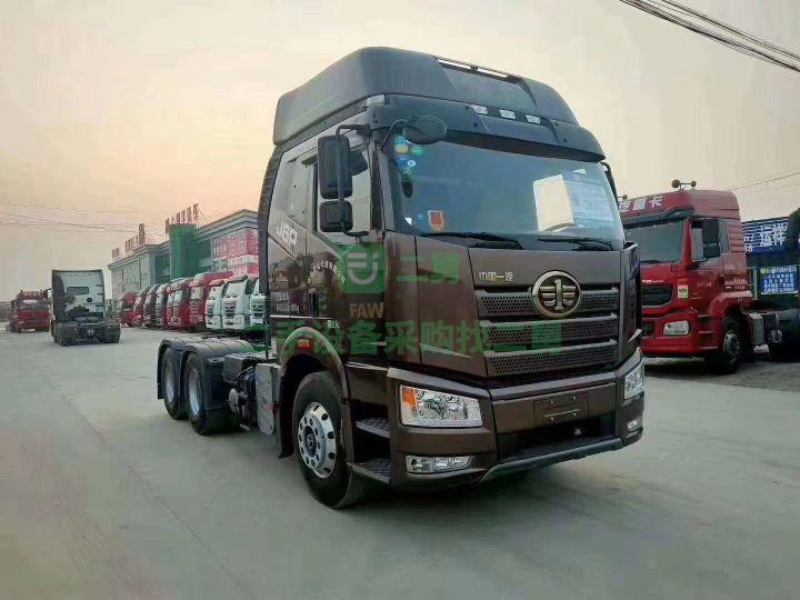 出售牽引車，一汽解放J6P460馬力國五排放