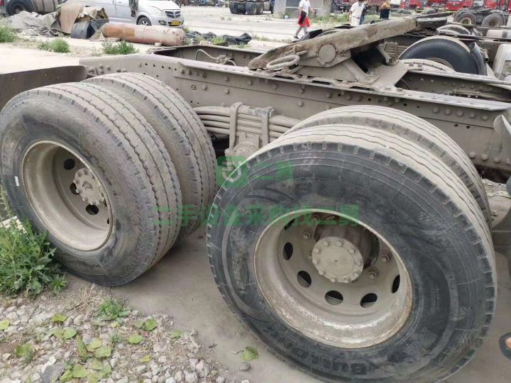 出售福田歐曼牽引車GTL430馬力