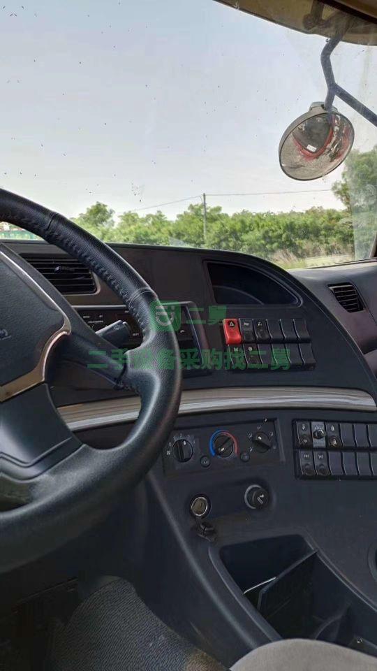 出售陜汽德龍新M3000 430馬力牽引車