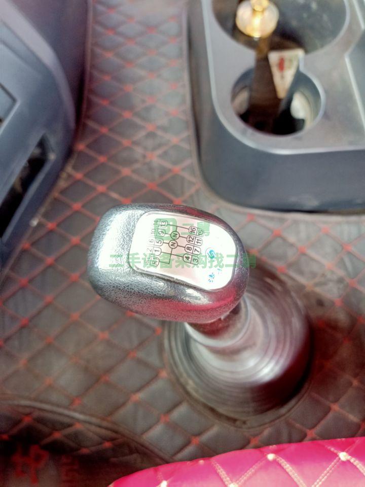 出售18年牽引車陜汽重卡德龍X3000黃金版雙驅重體550馬力可分期付