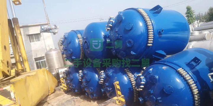 出售二手八成新搪瓷反應釜