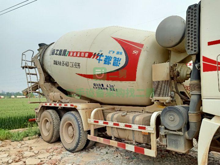 出售18年徐工漢風(fēng)大12方攪拌罐車國(guó)五排放350馬力可分期付款