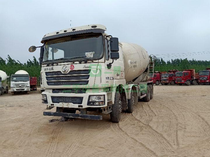 出售攪拌車17年底德龍F3000大20方攪拌罐國五排放375馬力可分期