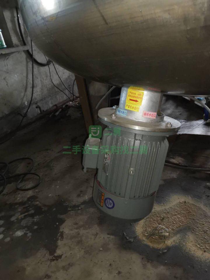 低價處理一臺1500升不銹鋼雙層攪拌罐，電加熱攪拌罐
