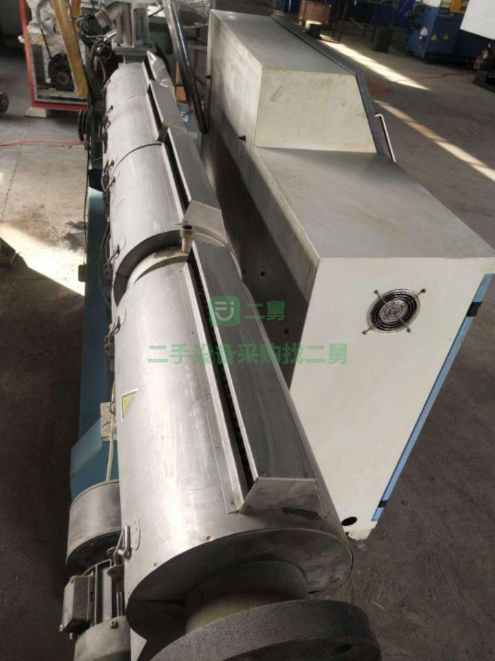 低價出售兩臺60型熔噴布設備，65型設備出售