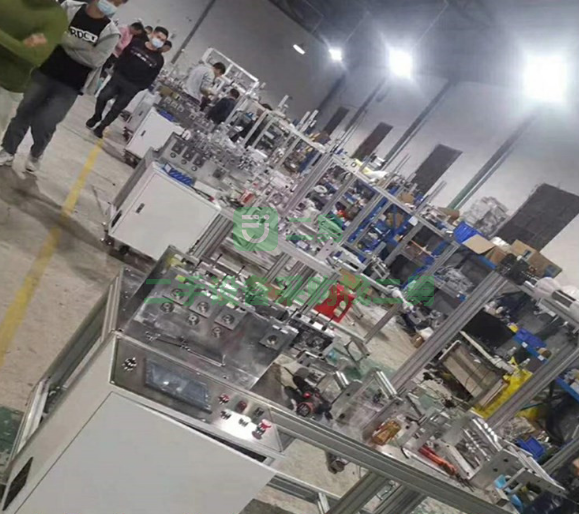 出售二手九成新的口罩機。
