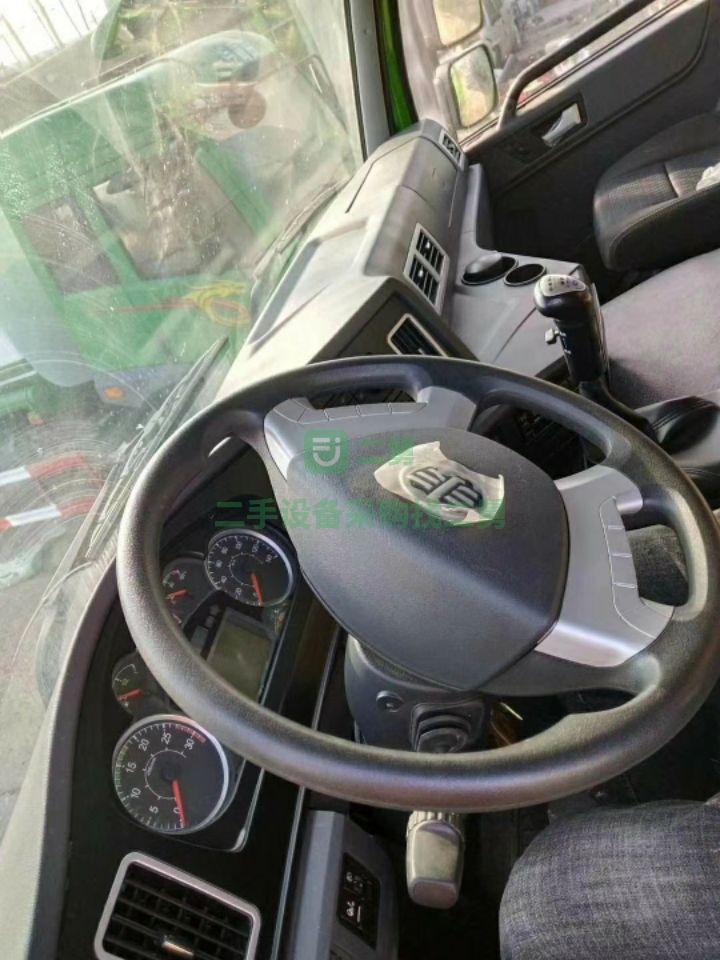 出售解放自卸車九成新