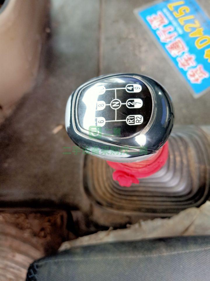 出售17年豪沃T7大18方攪拌罐車 國(guó)五排放340馬力可分期付款