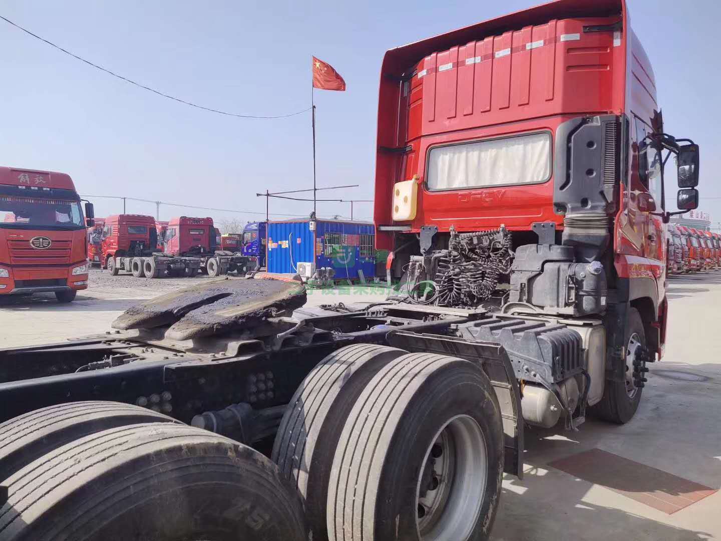 出售二手新款天龍VL雙驅輕體牽引車，國五排放