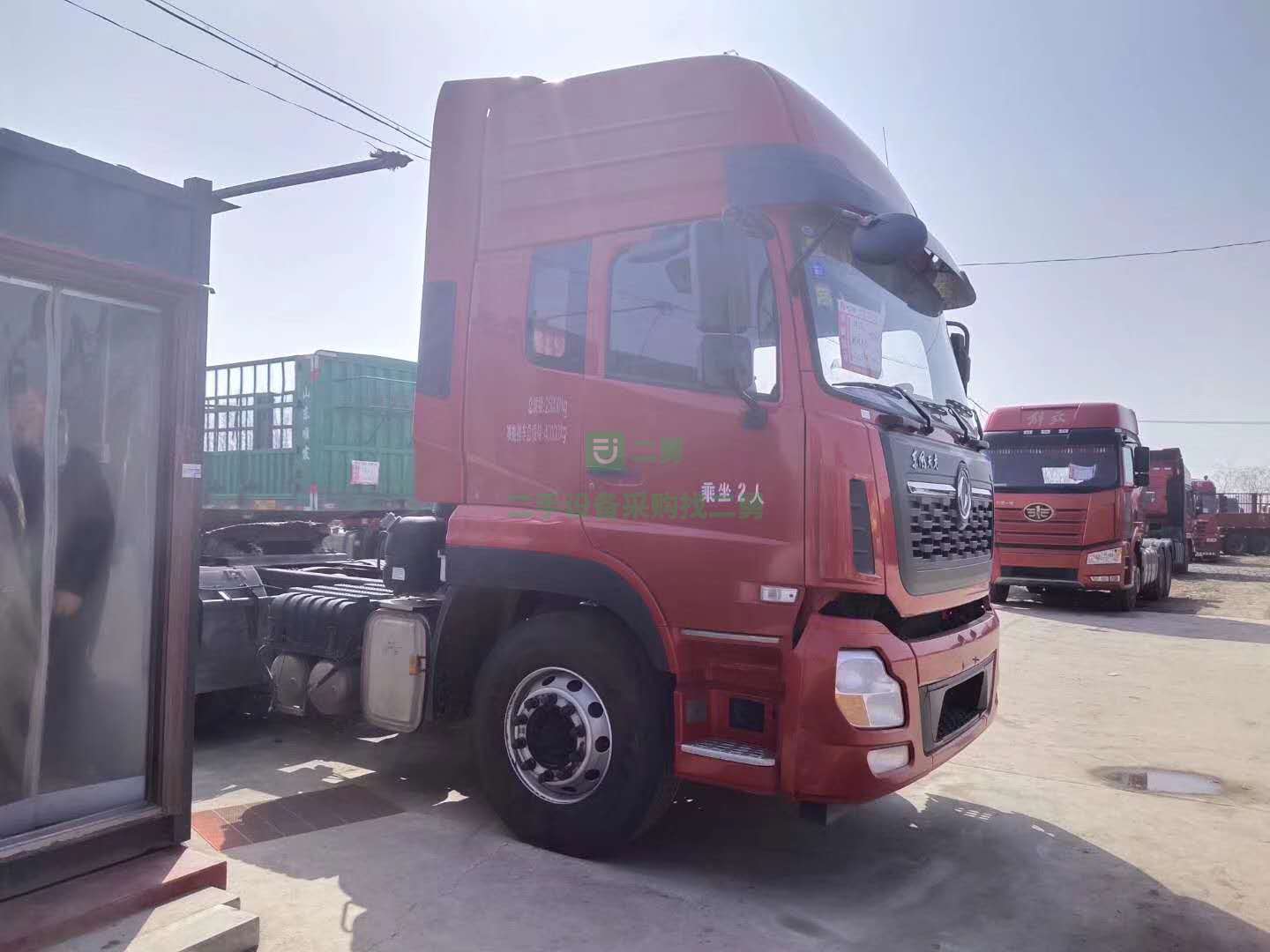 出售二手新款天龍VL雙驅輕體牽引車，國五排放