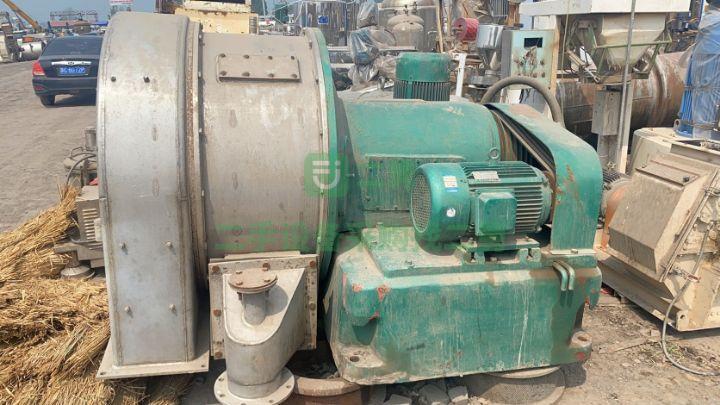 本人急需出售800型單級(jí)活塞離心機(jī) 二手價(jià)出  設(shè)備狀況良好