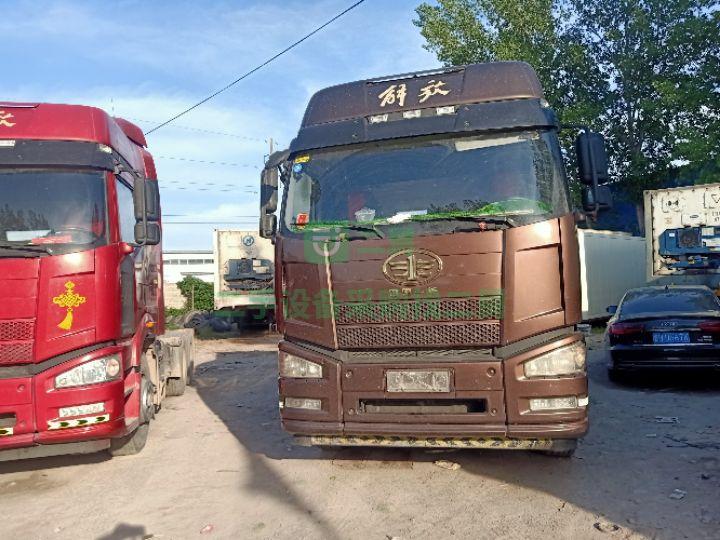 出售牽引車18年解放J6P雙驅輕體國五排放460馬力可分期付款