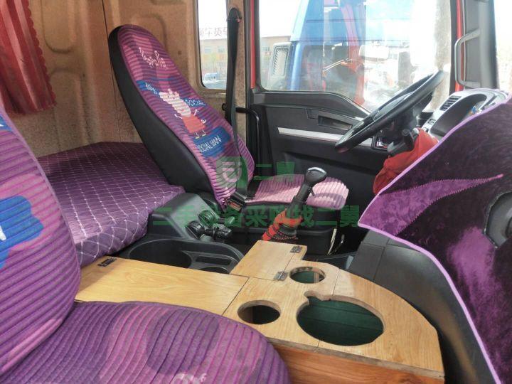 出售精品車況18年德龍牽引車新M3000  460馬力濰柴發(fā)動(dòng)機(jī)