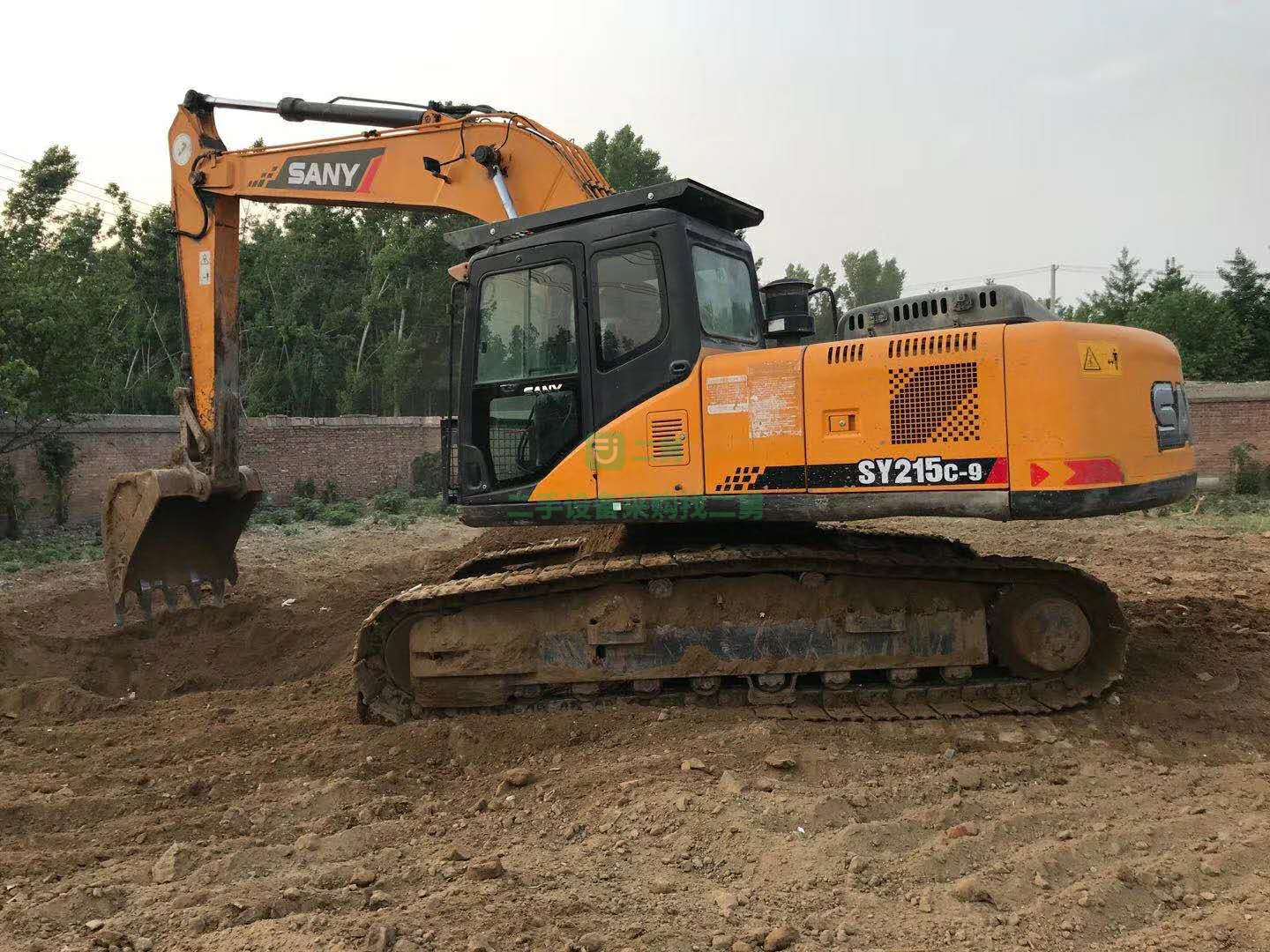 16年三一215-9，低價等錢急售，三一215-9二手挖掘機