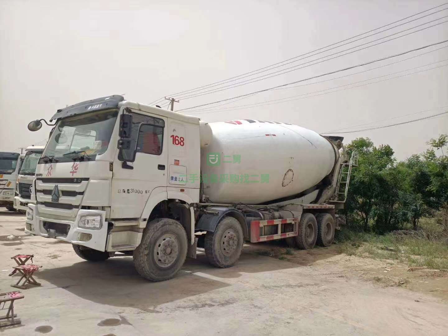 出售14年大20方豪沃攪拌車，亞特上裝，剛審一年車，價格低