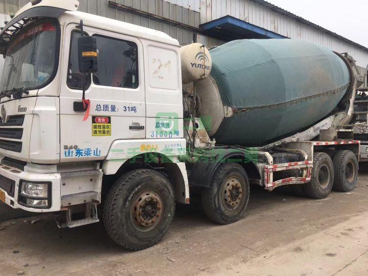出售13年德龍攪拌車，18方