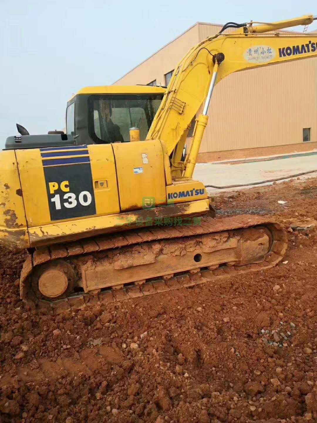 出售16年小松130-7，低價等錢急售， 小松130-7二手挖掘機
