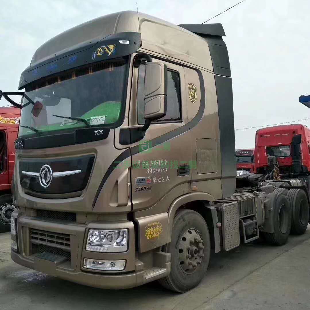出售東風(fēng)天龍17年的380馬力雙驅(qū)牽引車