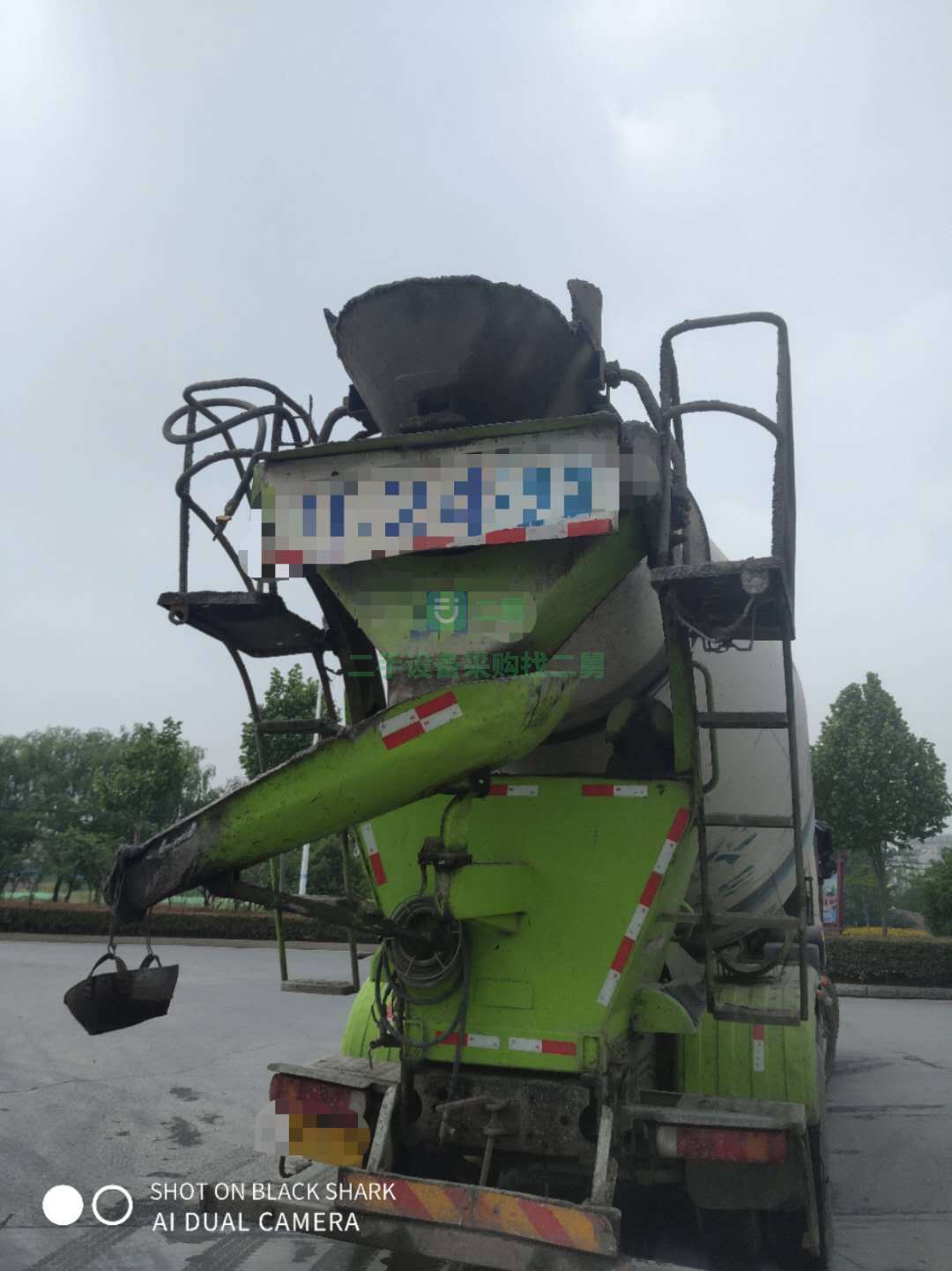 出售17年國五雷煞上裝大20方攪拌車