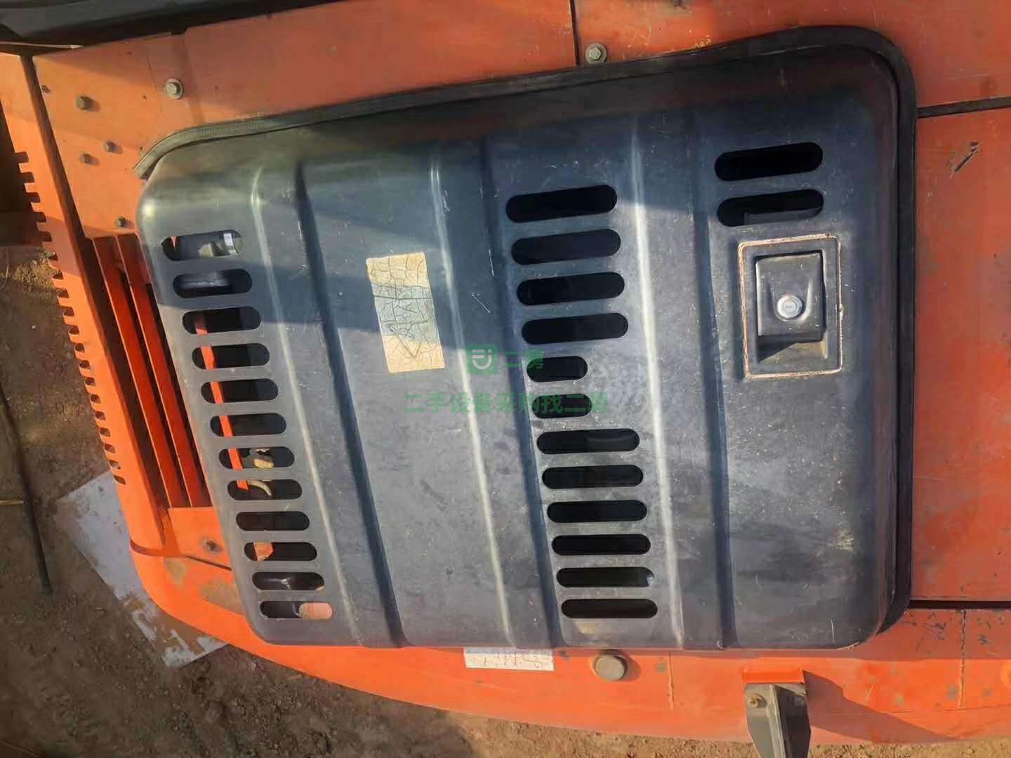 16年日立120-6，低價等錢急售， 日立120-6二手挖掘機