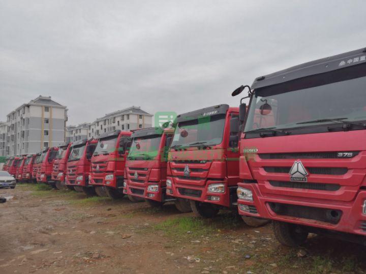 轉(zhuǎn)讓出售二手豪沃自卸車，375馬力 國四排放