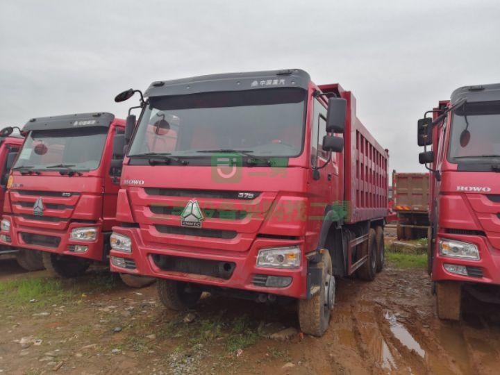 轉(zhuǎn)讓出售二手豪沃自卸車，375馬力 國四排放