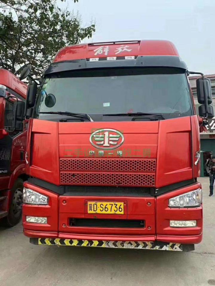 轉讓急售二手解放J6P420八成新牽引車