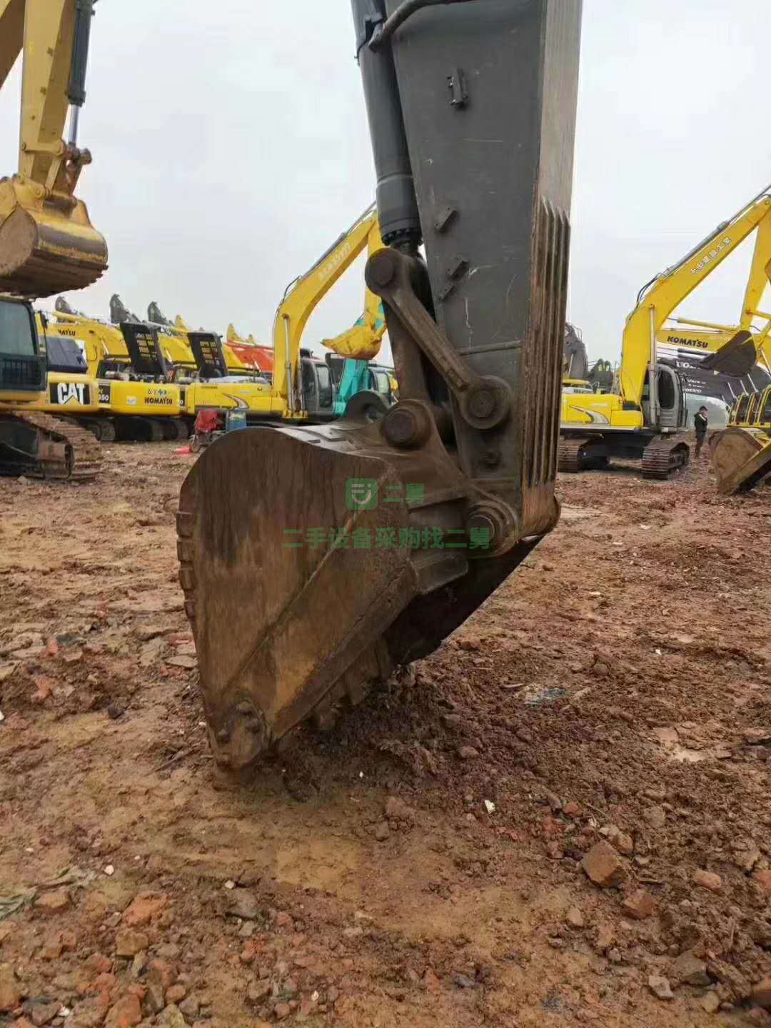 轉讓16年沃爾沃290，低價等錢急售， 沃爾沃290二手挖掘機。