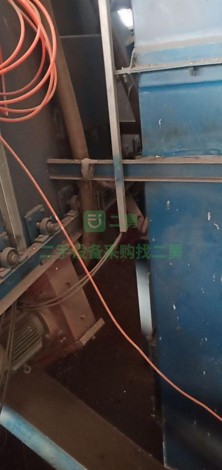 出售一臺(tái)Q6918通過式拋丸機(jī)
